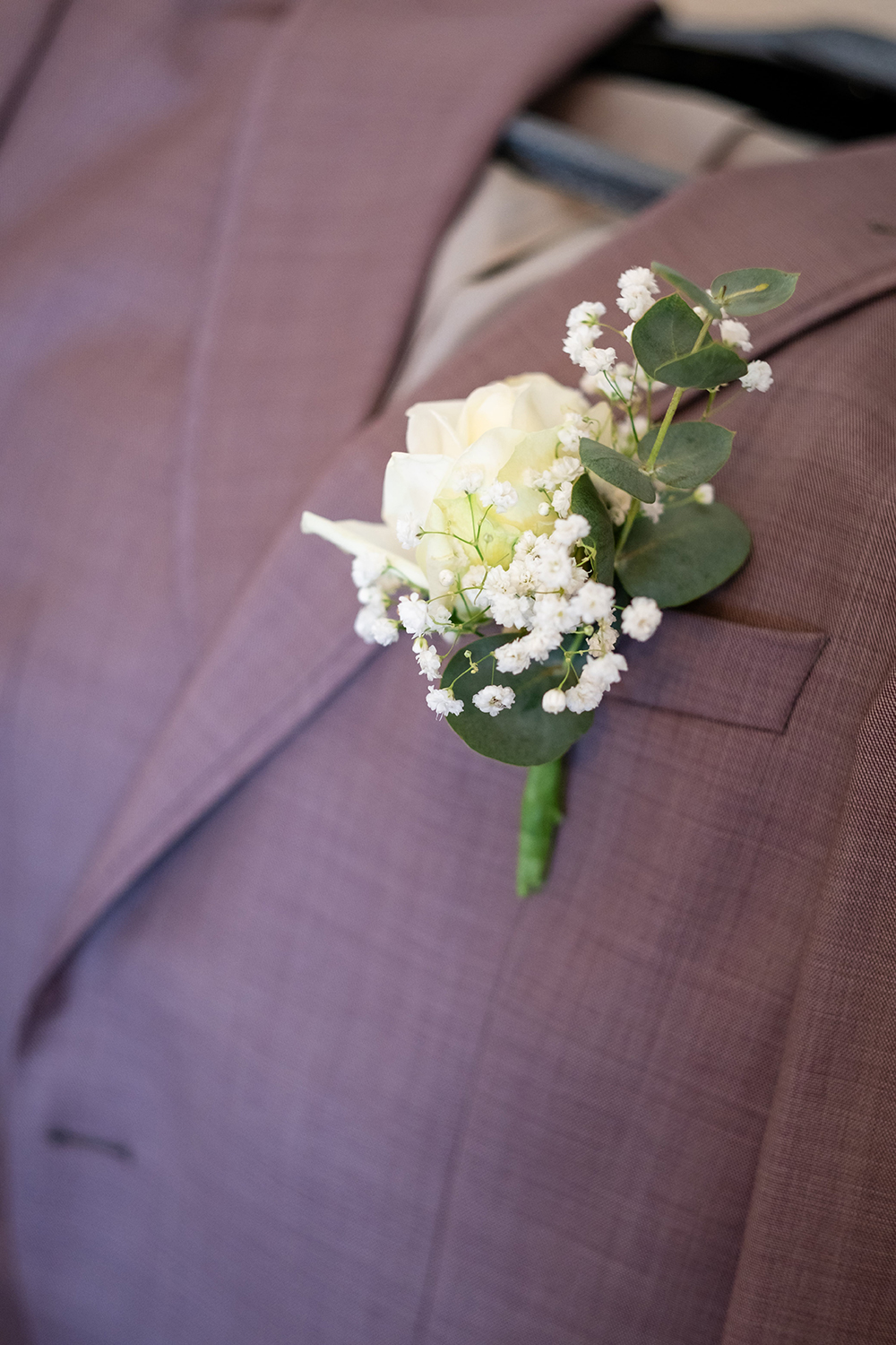 01 boutonniere-marie-mariage-seyne-sur-mer